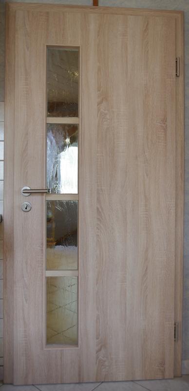 Holz-Innentür mit vier Lichtausschnitten